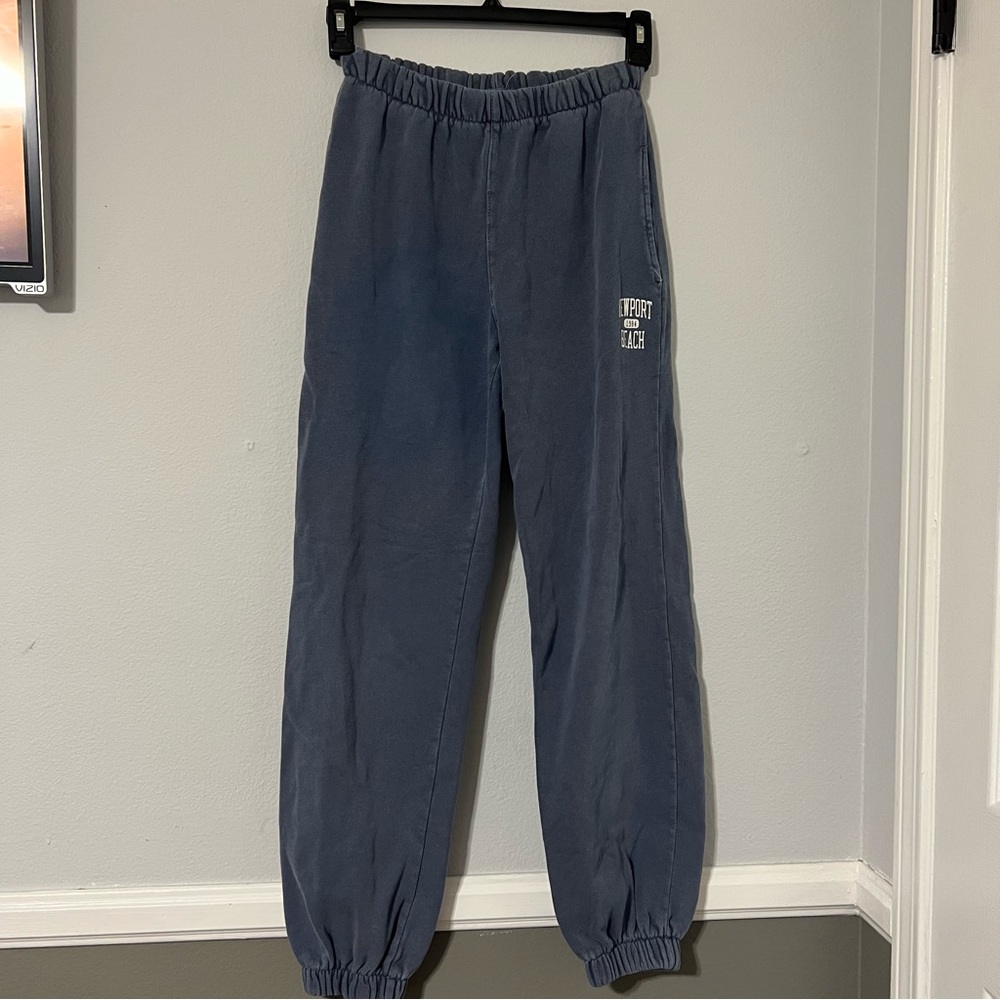 sweatpants